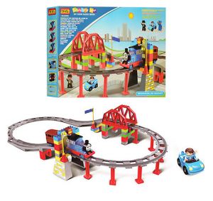 Железная дорога - конструктор "Томас и друзья" (Jixin 8288D) - аналог конструктора LEGO Duplo и совместим с ним по деталям
